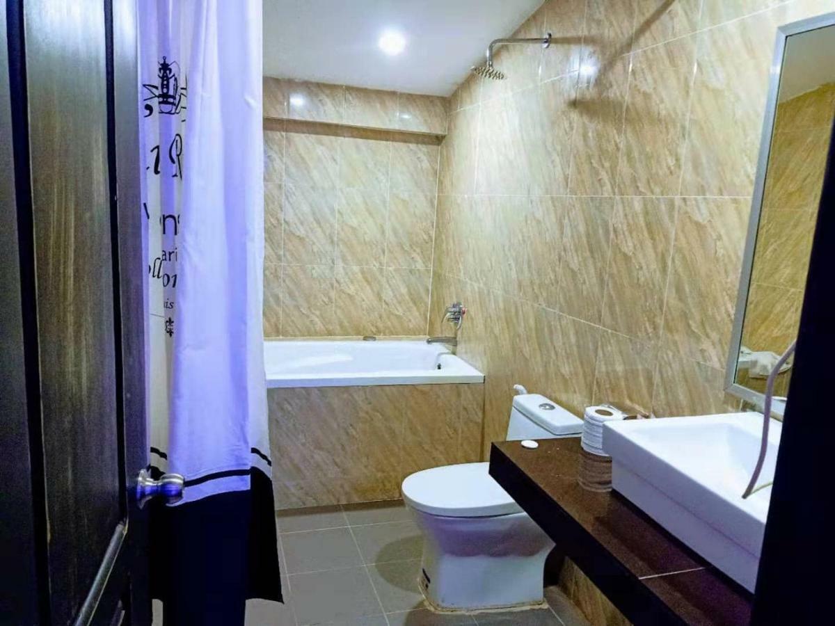 Blue Palace Hotel Siem Reap Exterior photo
